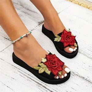 Women’s Black Rose Flops